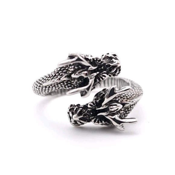The Unbranded Brand Other - Dueling Dragon Head Ring Silver Plated Adjustable Fantasy Gothic Jewelry